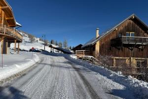 Vars at the foot of the slopes - apartment for 6 people