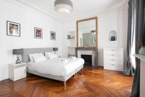 Luxurious Apartment in the Heart of Paris