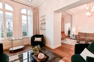 "Le Mogador" Beach & Casino 2min away