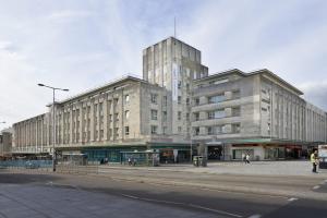 For Students Only Central Point in Plymouth