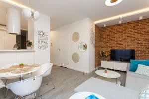 Nowa Papiernia, Sun & Snow