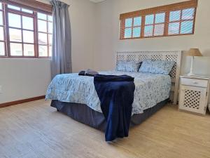 High Tide Coastal Apartment - Settler Sands