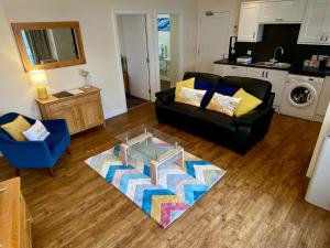 Cosy Central Bolthole - Muckle Green Holm