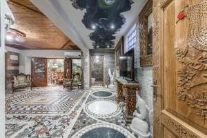 Kanuni Authentic Albanian House by PikHost