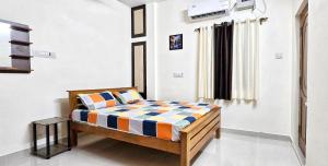 ABOORVA GRAND INN _ HOMESTAY_ ROOMS _RESORT _HOTEL IN KUMBAKONAM