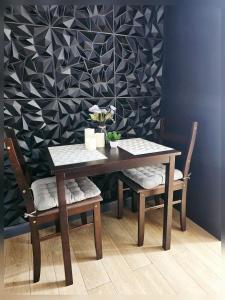 Paseo Verde Condo Unit in Las Pinas - Sleeps 2 Adults & 2 Children