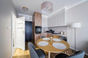 RentPlanet - Apartament Marcelińska
