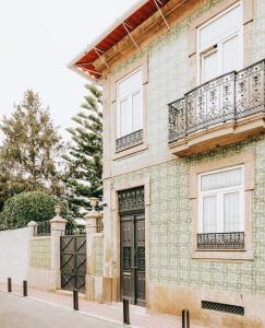 Quinta das Luzes by Casa dos Sequeiras