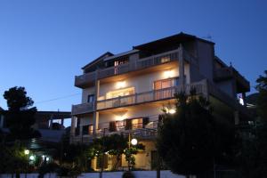 Apartments Marin