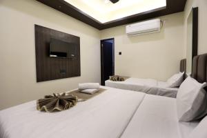 Hotel Bansi Palace - Managed By Dwarka Dekho