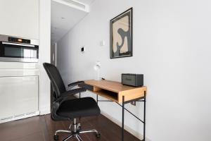 Blueground City of Westminster view nr Big Ben LON-719