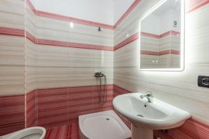 Comfort Beach Apartment by PikHost