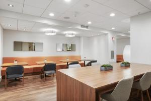 SoMa 2BR w Gym Roofdeck nr Pinterest SFO-332