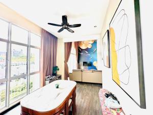 Homestay Golden Hills Apartment Penthouse