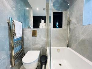 15 minute tube to Oxford street