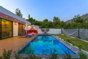 İslamlar 1 bedroom secluded villa with private pool hot tub