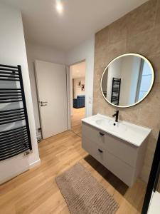 Le Salon des Voyageurs - Dole centre - calme et cosy