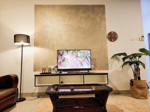 Dwiputra 3BR Fully AirCon Homestay