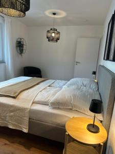 Großzügige Dachgeschosswohnung in Weingarten