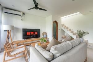 1BR Private Pool Villa with Workspace in Berawa