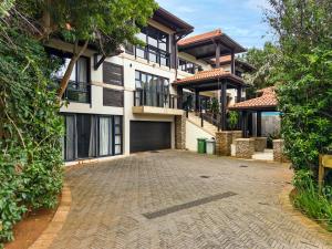 3 Corkwood Zimbali 4 bedroom house