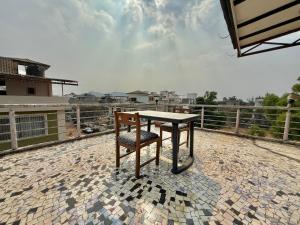 Iconiq Villa 2bhk Private Pool Near Della Resort