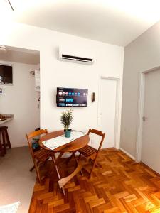 Enjoy Rio de Janeiro in the heart of Copacabana!