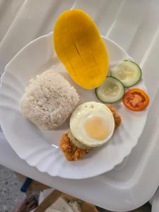 Mollucan Suite Moalboal