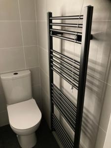 Square 32 Luxury Shipping container