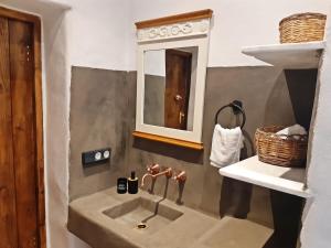 Kostoulis Traditional House