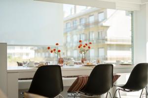 James Ensor Zon - beach fun in Oostduinkerke