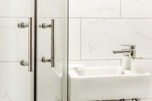 Elegant Mapperley Park Residence