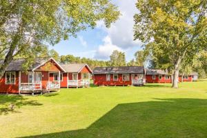 OLA995-Byxelkrok-Grankullavaegen-348