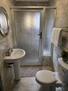 Ariel Apartments Furnished Self Catering 2 Bed 2 Bath Apartment in Lusaka