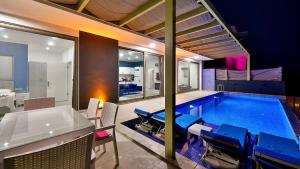 Kördere 2 bedroom secluded villa with private pool hot tub