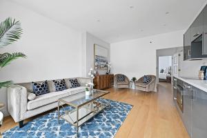 One bedroom apartment at Nightingale Suites