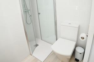 Beachfront Studio, Sea Views, Rooftop Terrace, Playa de Aro