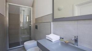 Palline White by Hili