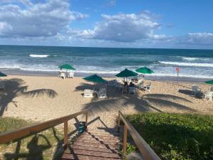 Flat Ancorar Vista Piscina