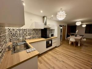 La Loge dIngres - T3 Center & Montauban Hospital