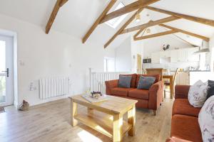 Trotters barn conversion on edge of Mount Hawke