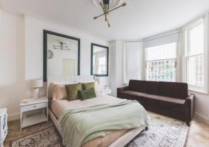 Kensington Garden Retreat 4min Walk Sleeps 5