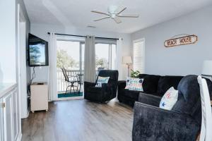 Stay Coastal King Bed Pools Hot Tub Tennis