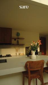 Sare Studio Bali - Berawa Mezzanine Apartment with 1BR & Private Pool