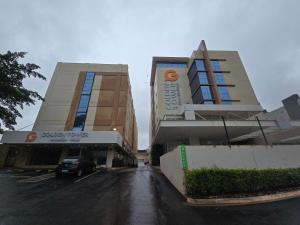 Golden Tower Maurilio Biagi by Fênix Hotéis