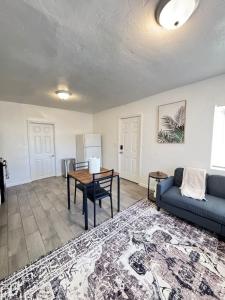 Casita Jacinto Centrally Located