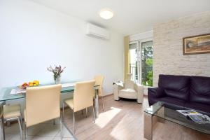 Apartment Tina Split