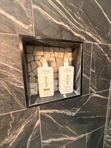 The Onyx a mountain retreat close to hiking and waterfalls near Cashiers NC