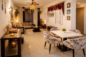 Budget Condo Family Stay 2 BHK