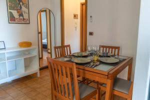 15 min to Milano Ice Skating Arena, M2 Assago Forum, Easy Parking